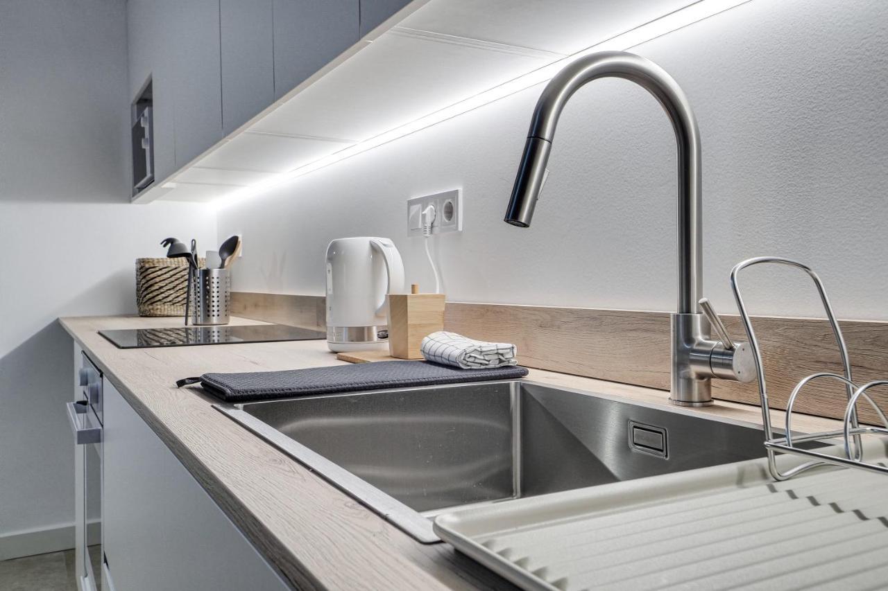Mr Born Apartment Barcelona Bagian luar foto