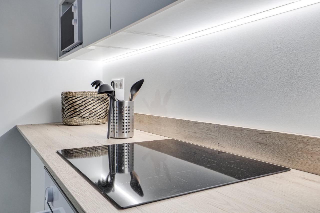Mr Born Apartment Barcelona Bagian luar foto