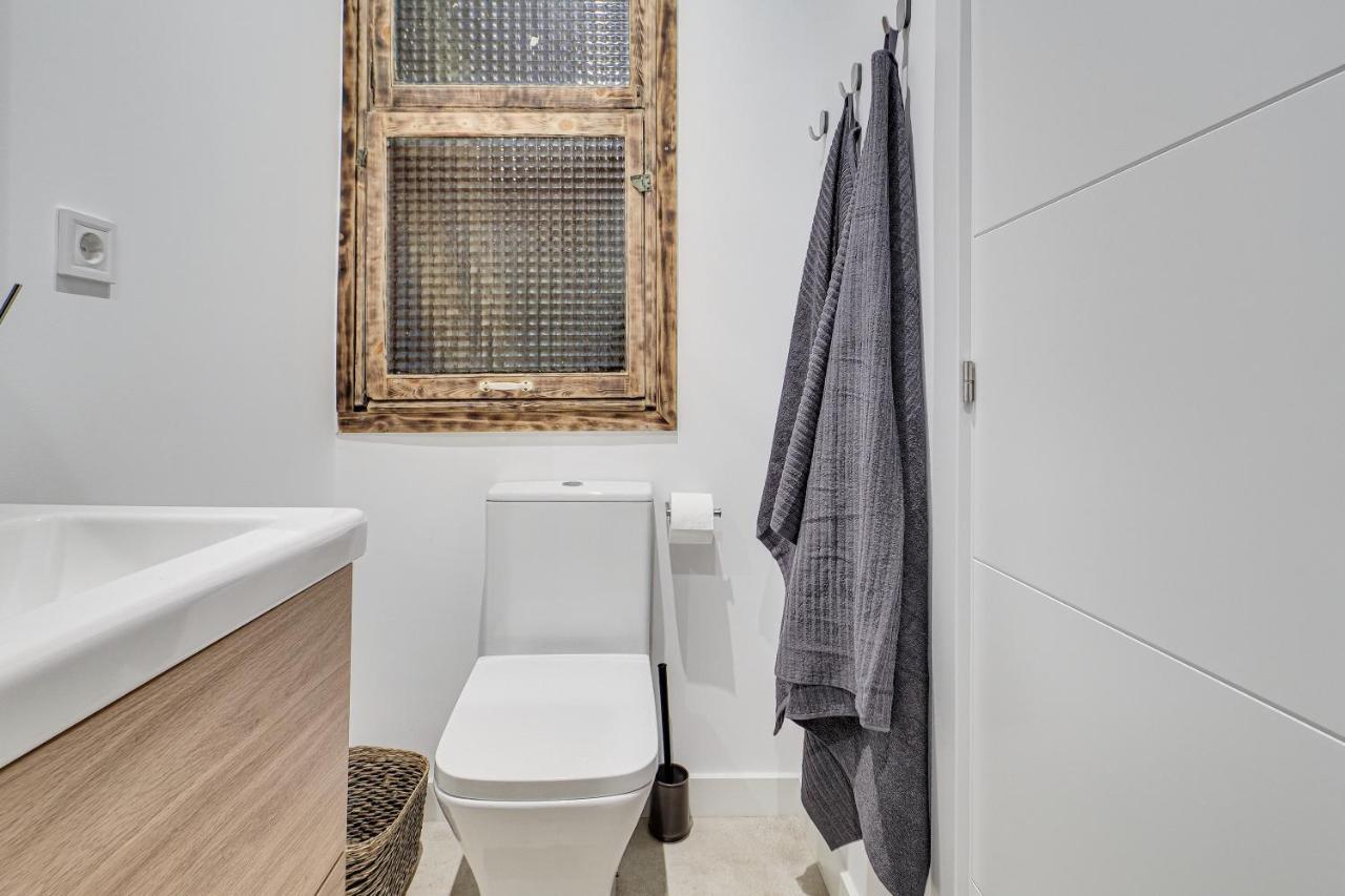 Mr Born Apartment Barcelona Bagian luar foto