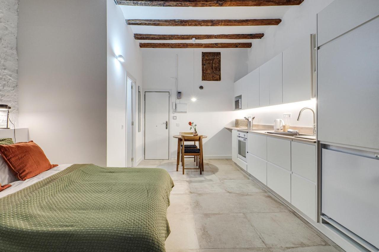 Mr Born Apartment Barcelona Bagian luar foto